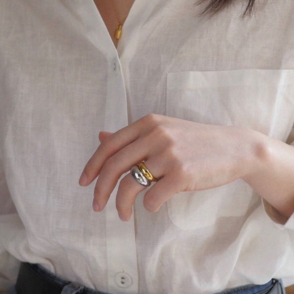 Medium Sliver Dome Ring - Picture 2 of 5